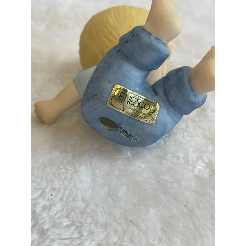 Lot of 4 Vintage Enesco‎ Country Children Playing Porcelain Small Figurines